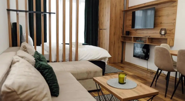 President kop MILO A622, Buchen Sie Ferienwohnung Hotels in Zentralserbien mit Pool, Schwimmbad