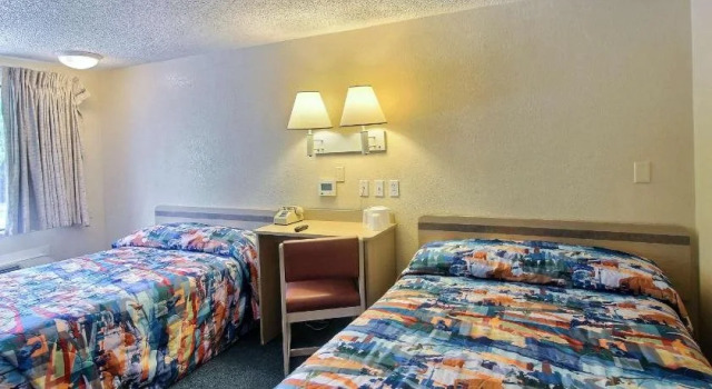 Motel 6 Palm Bay, Book Motel Hoteller i Palm Bay med pool, Swimmingpool