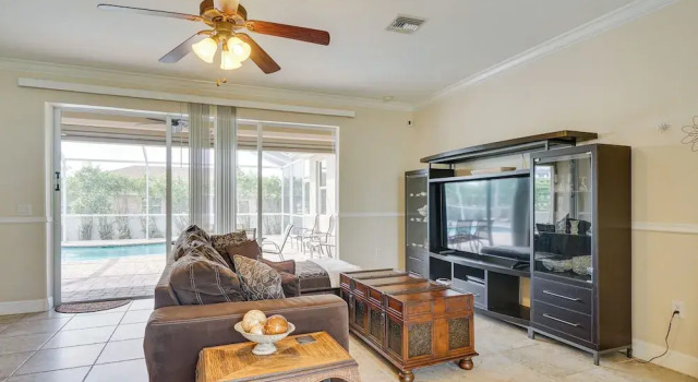Lanai + Pool: Family-friendly Home in Cape Coral