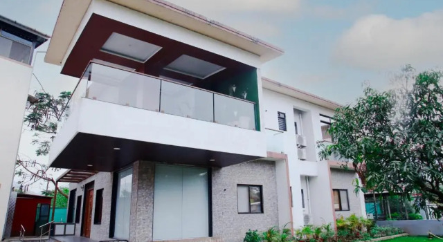 Royal Twin - 12BHK Luxury Villa by Royal Villa's Lonavla