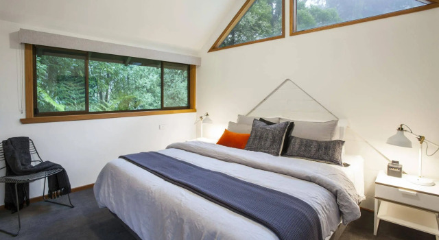 Artist on Everest, Rezerwuj Hotel Hotele w Dandenong Ranges z parkingiem, Parking