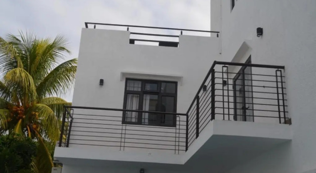 Апартаменты Superior Sun Villa Mont Choisy Apartments