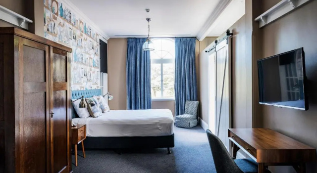 Люкс The North Sydney Hotel