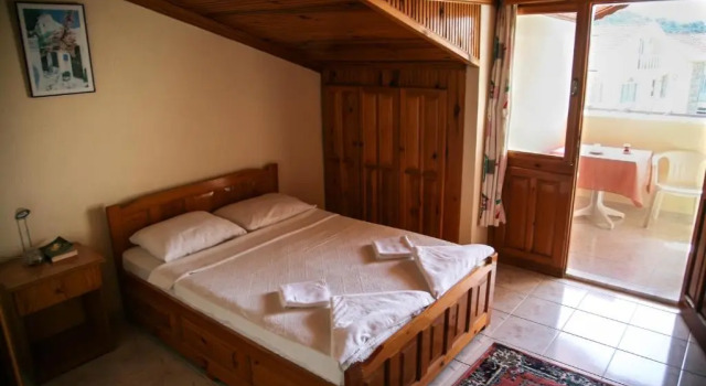 Люкс с видом на горы Erasmus Apart Hotel