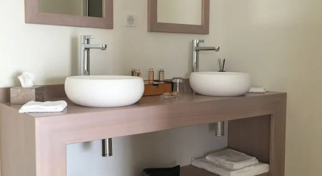 Двухместный номер Deluxe Château Tour Saint-Fort Chambre dhôtes