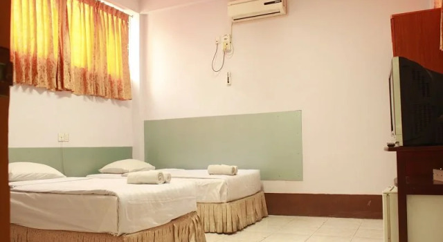 Stallion Hotel, Book Hotel Mayangone Township 