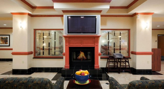 Holiday Inn Express Hotel and Suites Fairfield-North, an IHG Hotel, Réserver Hôtel Hôtels à Fairfield avec parking, Parking