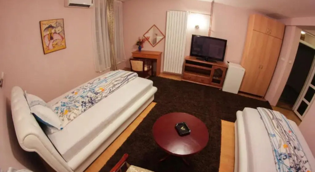 Трёхместный номер Standard Hotel Fontana