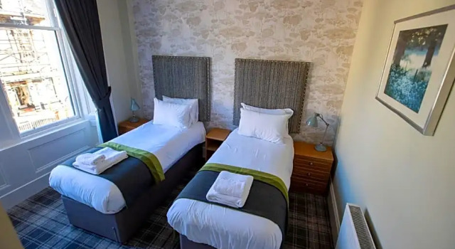 Номер Standard The Waverley Hotel