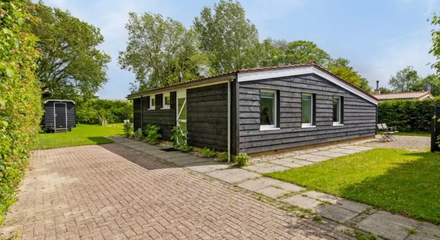 Коттедж Holiday Home in Kamperland Near Beaches