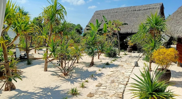Бунгало Grand Loedi Bungalows Rote