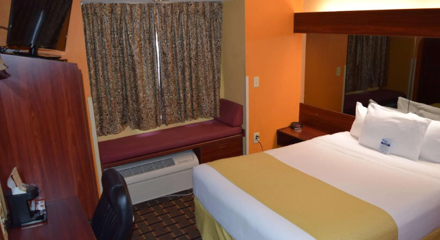 Двухместный номер Standard Microtel Inn & Suites by Wyndham Rock Hill/Charlotte Area