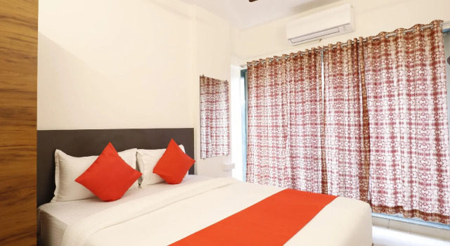 Номер Deluxe Hotel Crystal Inn
