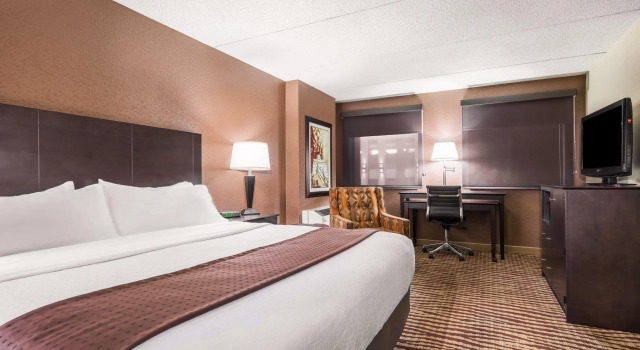 Двухместный люкс Holiday Inn Manitowoc by IHG