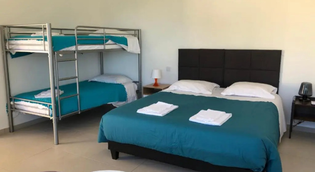 Номер Standard Hotel La Cigale
