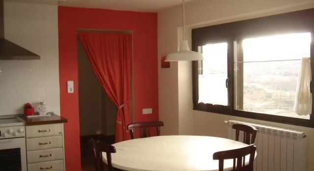 Casa Trillo Apartamentos, Book Apartment Hotels in Aragon with Parking, Parking