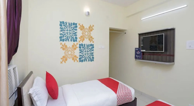 Oyo 13924 Shree Gopal Residency