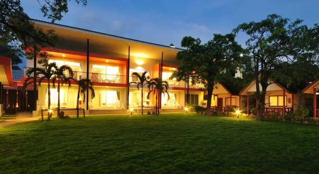 Номер Deluxe Phi Phi Rimlay Resort