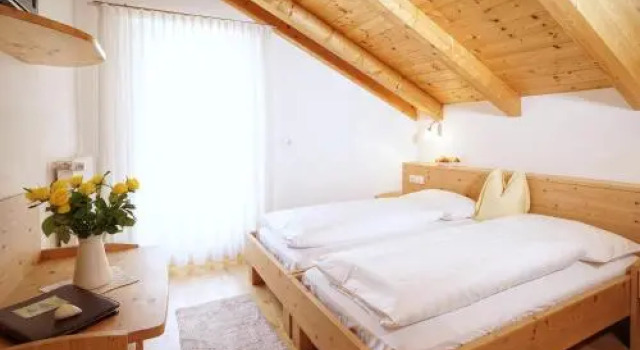 Residence Walder, Забронировать Отель Фальцес План-де-Коронес
