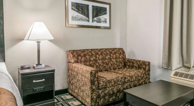 Двухместный номер Standard Suburban Studios Mason Hwy 42