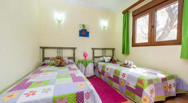 Violí, Buchen Sie Hotel 3-Sterne-Hotels in Búger, 3*