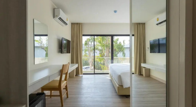 Номер Superior Porestva Hotel Sriracha