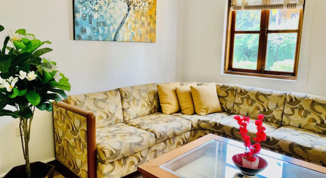 Апартаменты Seaside one Bedroom Apartment