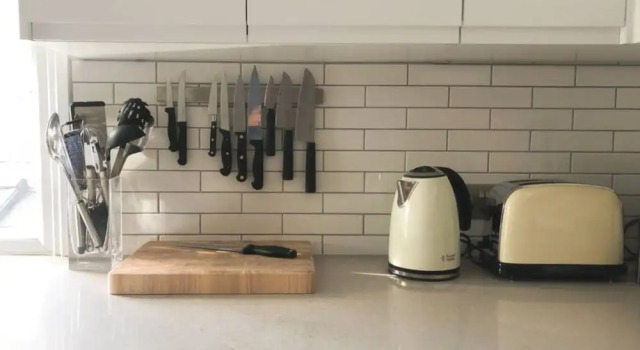 Cosy 1 Bedroom Renovated Apartment in Peckham, Varaa Huoneisto Asunnot kohteessa Merseyside, Huoneisto