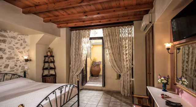 Полулюкс Veneto Boutique Hotel