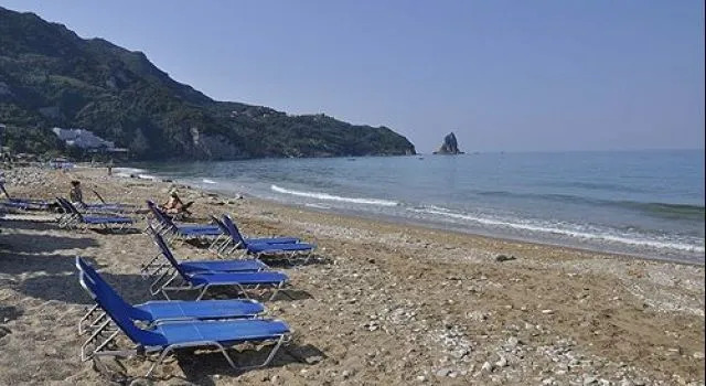 Pink Palace Beach Resort, Забронировать Хостел Хостелы Айос-Георгиос, Хостел
