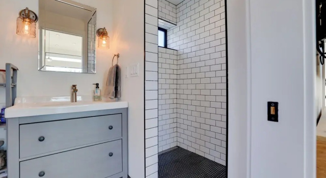 Апартаменты Luxe, Modern Studio w/ Sweeping City Views!