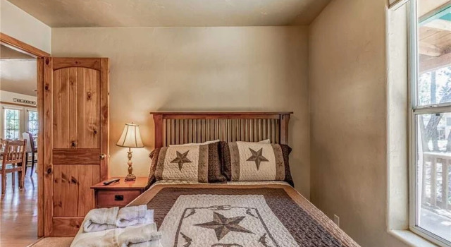 Deer Meadows, 3 Bedrooms, Wifi, Sleeps 8, Gas Grill, Hot Tub, Book Hotel Alto New Mexico