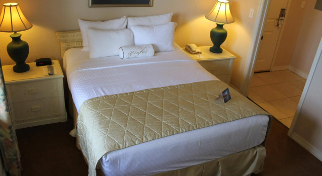 Hilton Vacation Club Mystic Dunes Orlando, Забронировать Отель Отели Селебрейшн 4 звезды, рядом с Mystic Dunes Golf Club, 4*
