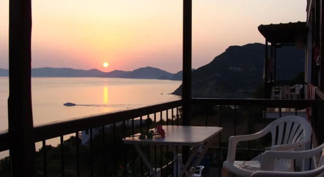 Студия Sea View Studios