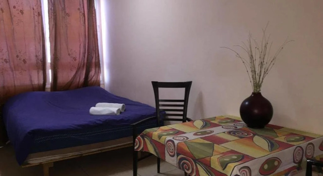 Little Prince Hostel-5 Min Walk To The Beach, Забронировать Хостел Красное море Эйлат