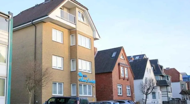 Ferienwohnung-5-2017-neu-renoviert-im-strandnahen-Haus-Seeluft-in-Duhnen