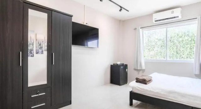 Номер Comfort New Breakers Hotel Rawai