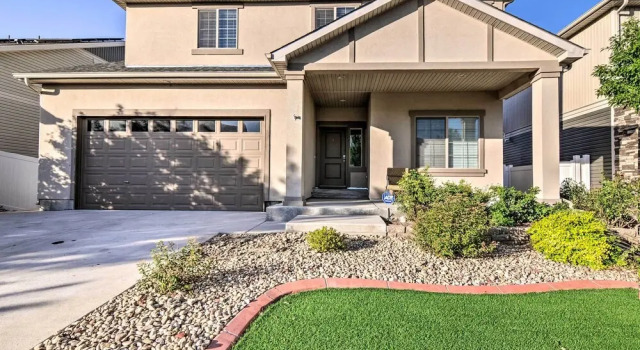 6 Mi to Dia: Spacious Home w/ Backyard in Denver!, Prenota Casa vacanze Denver Colorado