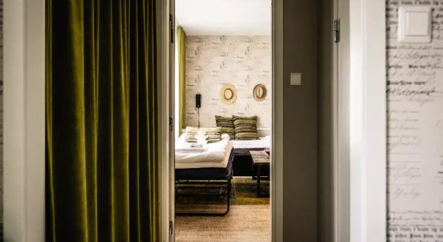 Четырёхместный номер Premium Corner Hotel