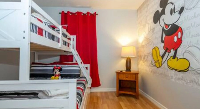 Cozy 3 BR w Private Pool