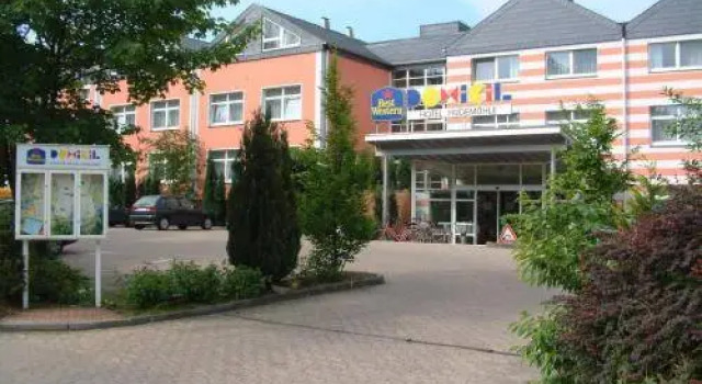 Кровать в общем номере Michel Hotel Hodenhagen Serengeti
