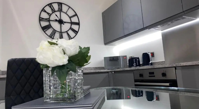 Roomotel - Broadoaks Apartments, Забронировать Апартаменты/квартира Апартаменты Уэст-Мидлендс, Апартаменты/квартира