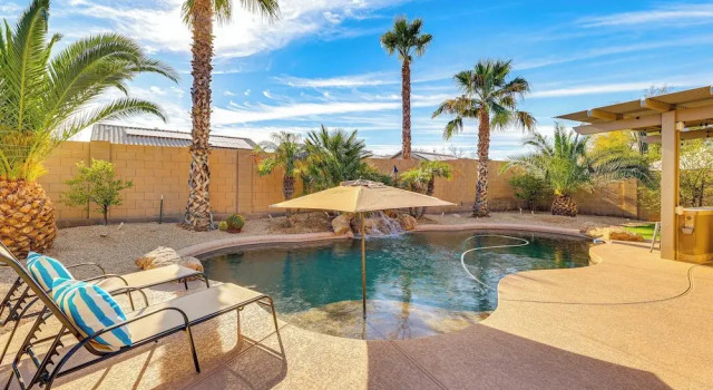 Коттедж Hot Tub & Heated Pool: Home in Estrella Mtn Ranch