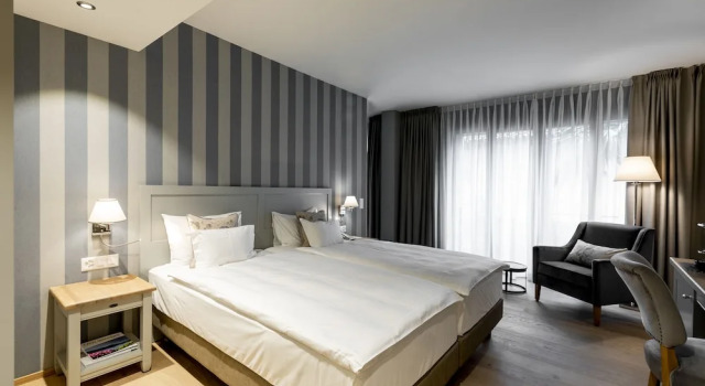 Семейный номер Standard с балконом Hotel Ascovilla Charming Hideway