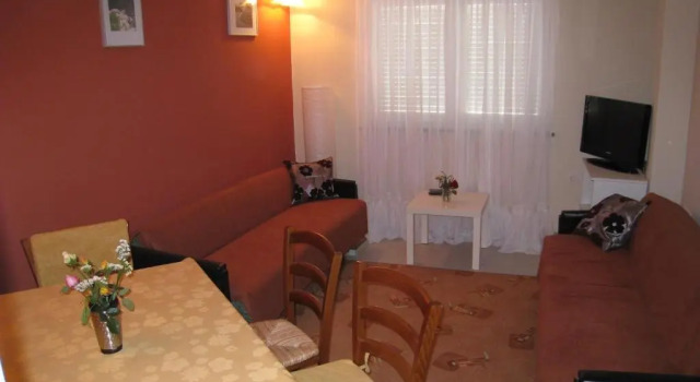 Apartments Vila Nidisa, Prenota Appartamento Hotel a Isole Quarnerine con parcheggio, Parcheggio