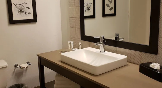 Двухместный номер Standard Country Inn & Suites by Radisson, Detroit Lakes