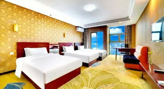 Кровать в общем номере (женский номер) Wanmao Business Hotel