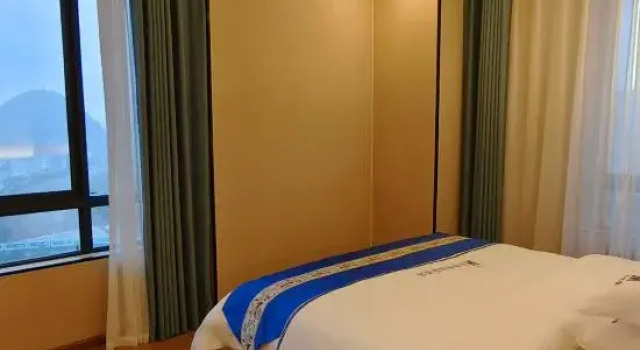 Люкс Miao Southwest International Hotel