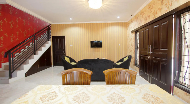 Hotel O near UGM formerly Bayang Brothers Guest House, Book Guesthouse Depok 