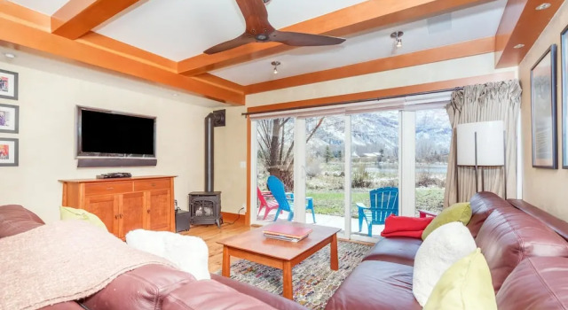 Buena Vista at Riverside 2 Bedroom Condo by Accommodations in Telluride